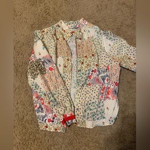 Women’s Button-up Blouse